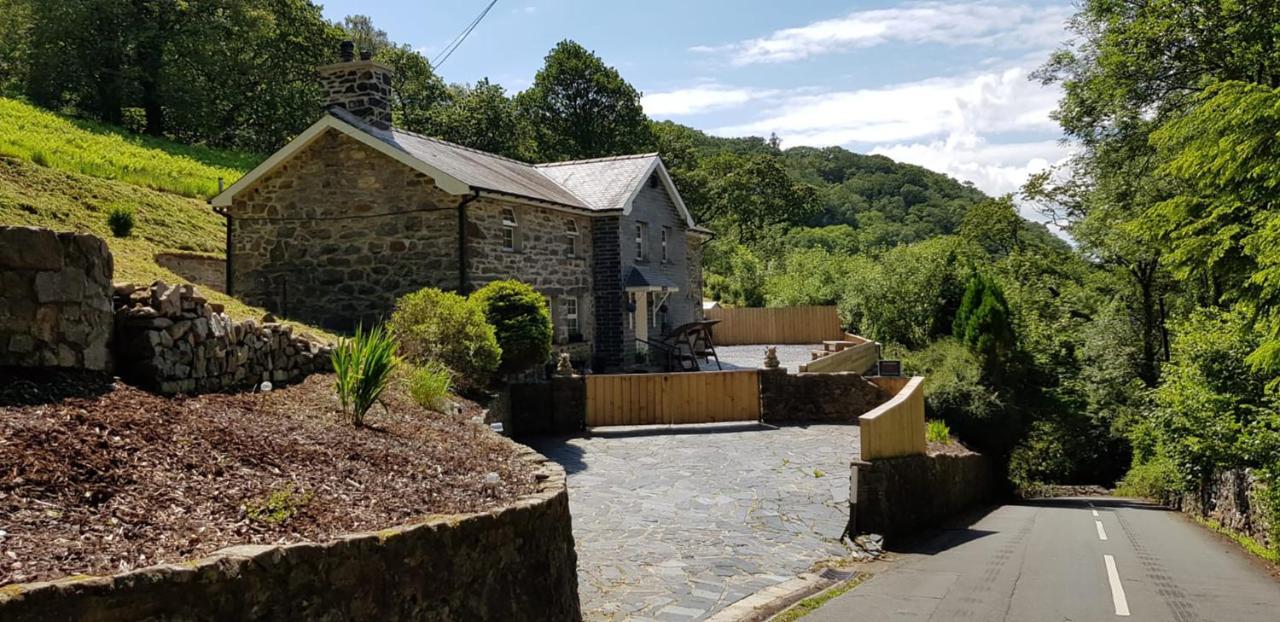 Hilltop Cottage/ Penrhiw Maentwrog Esterno foto